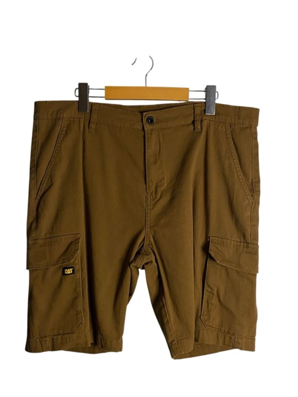 CAT Caterpillar Men’s Dark Tan Utility Relaxed Fit Cargo Shorts